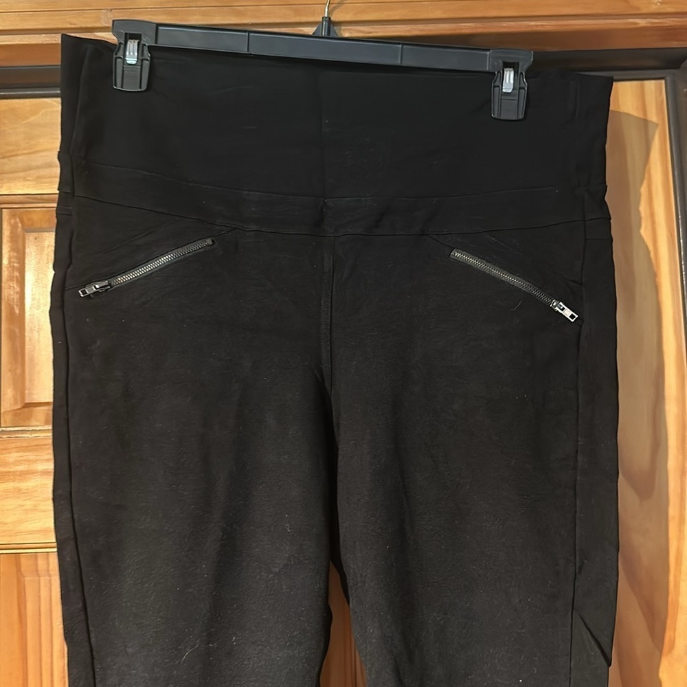 Maternity pants - Picture 2 of 5